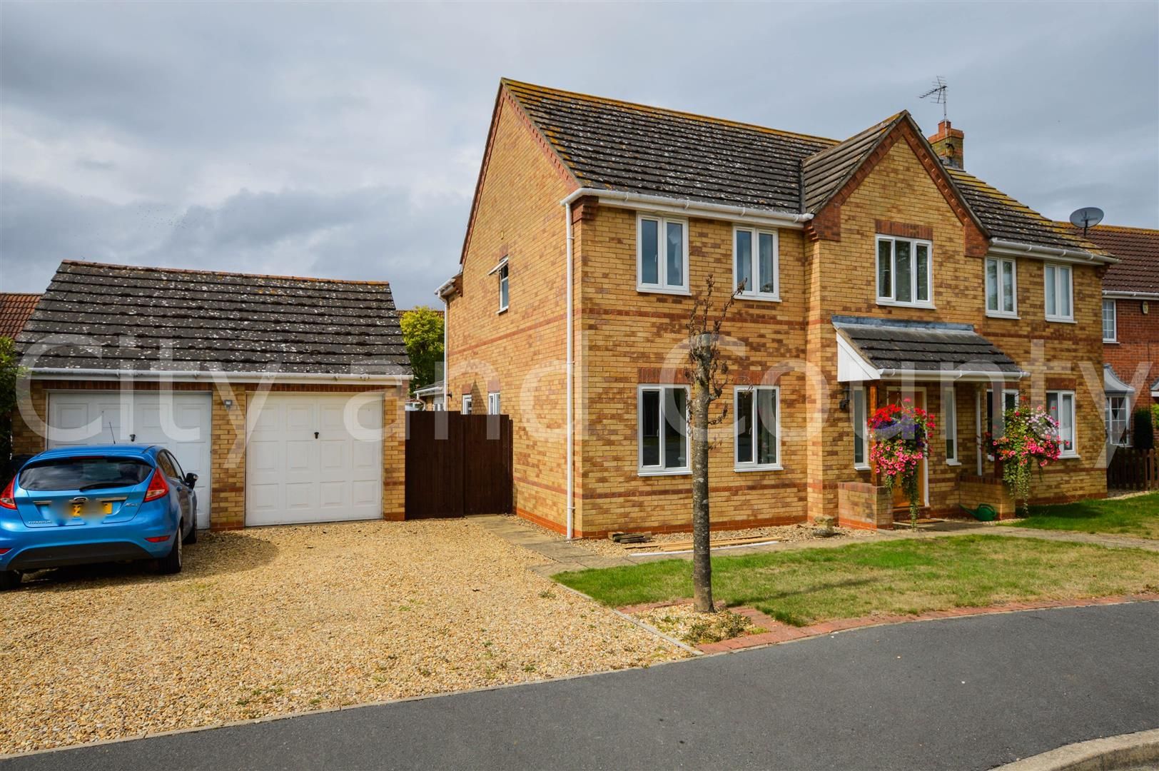 4 bed detached house for sale in Vicarage Close, Cowbit, Lincolnshire