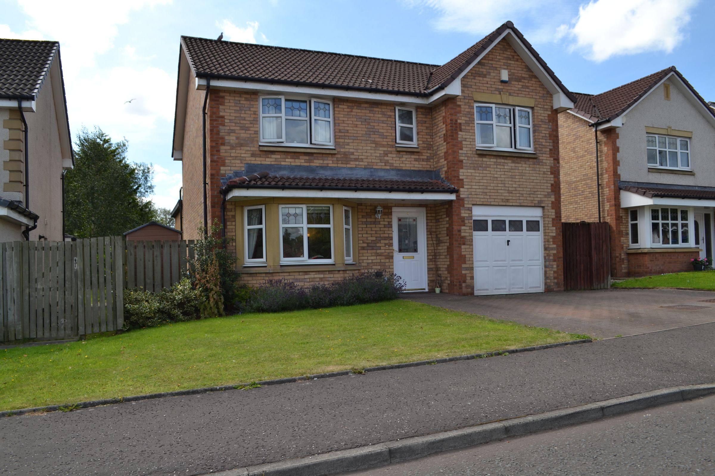 4 bed detached house for sale in Tennant Wynd, Bellshill ML4 Zoopla