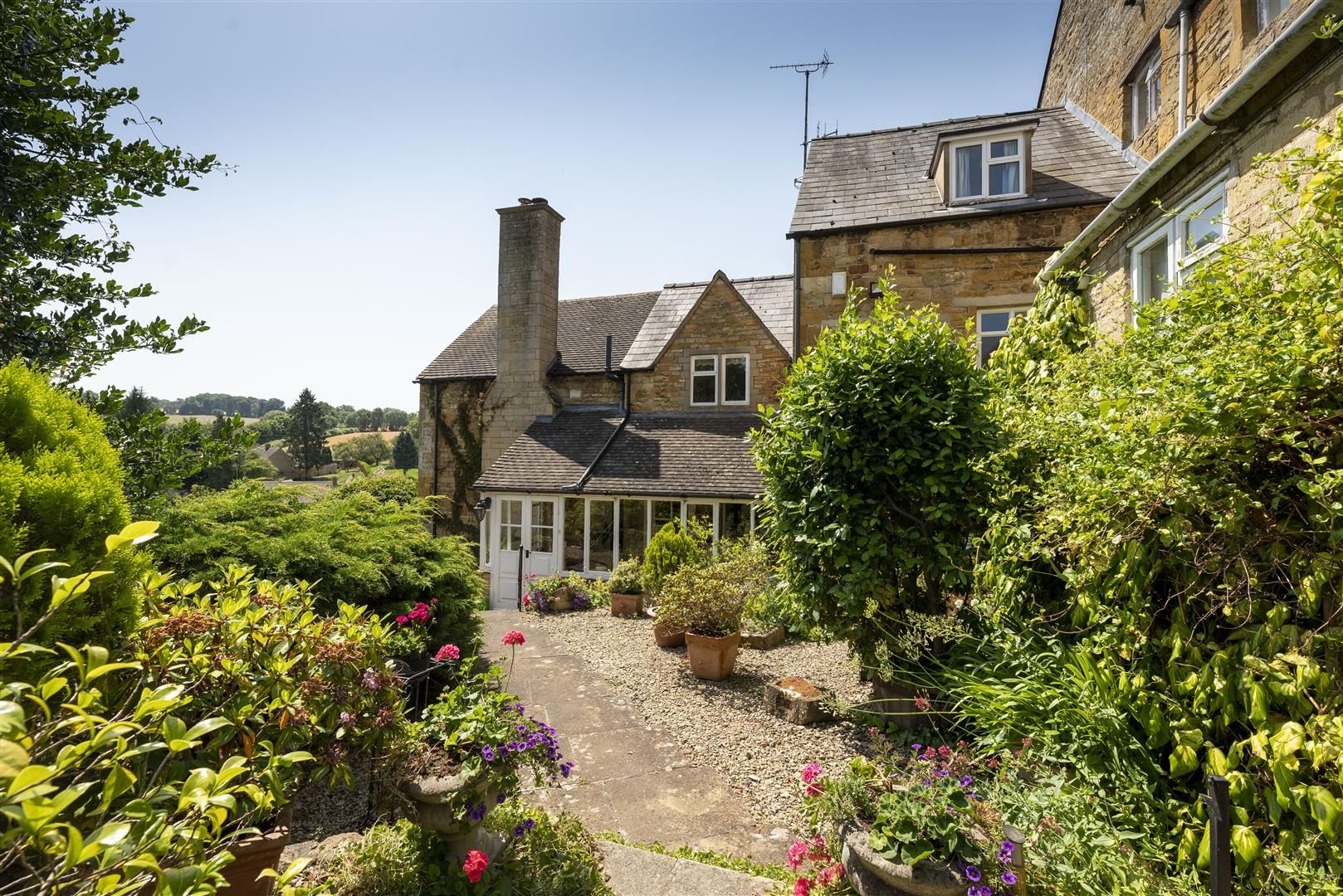 3 bed property for sale in Blockley, Moreton In Marsh, Gloucestershire