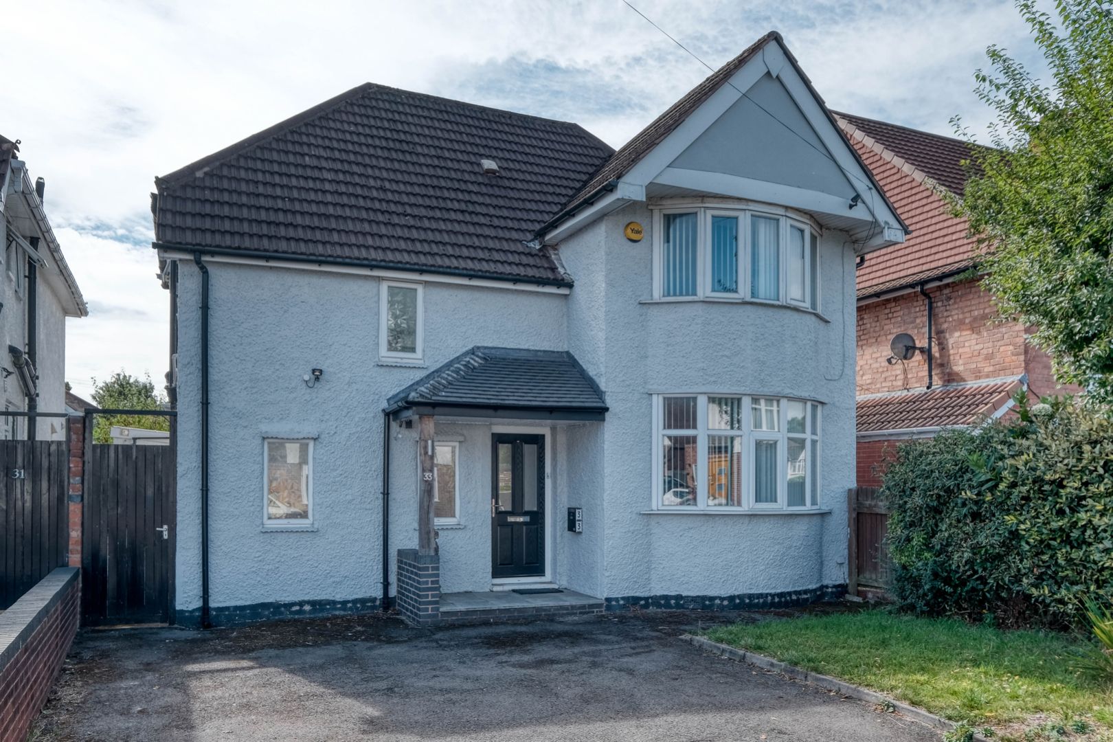 3 bed semidetached house for sale in Sandy Hill Road, Shirley