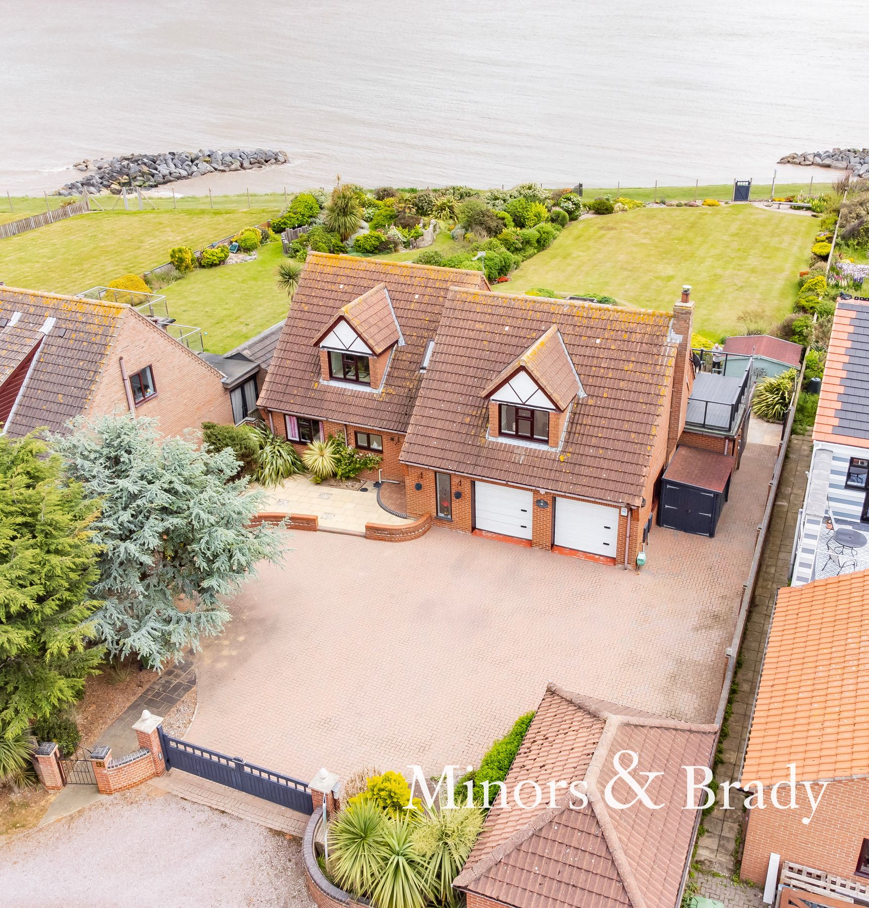 4 bed detached house for sale in Sea View Rise, Hopton, Great Yarmouth NR31 Zoopla