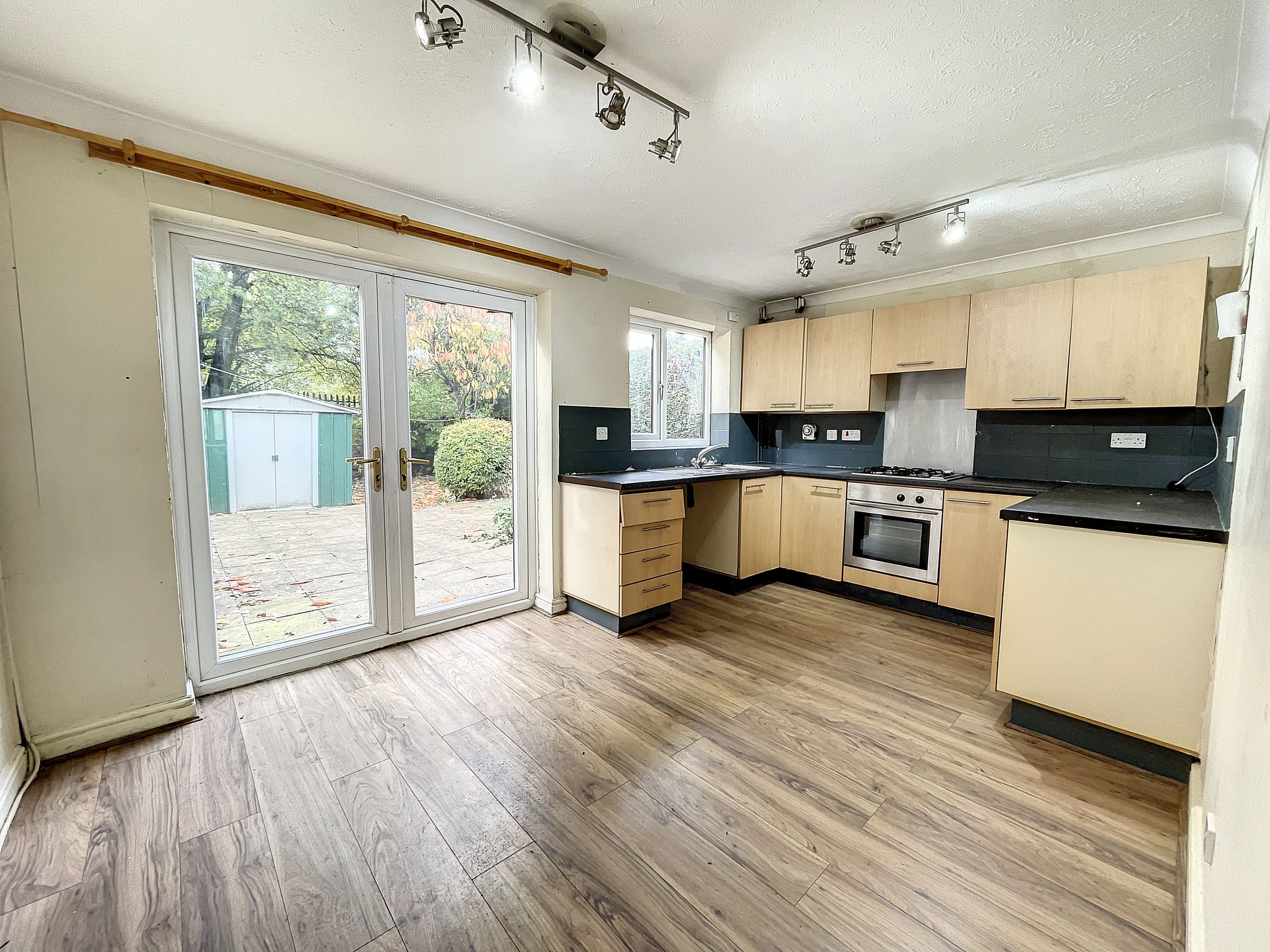 3 bed semidetached house for sale in Richmond Park, Darwen BB3 Zoopla