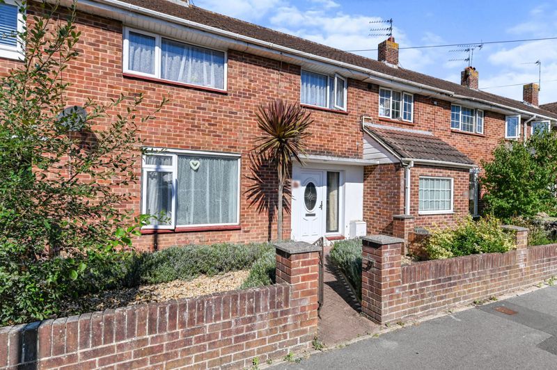 3 bed terraced house to rent in Botley Drive, Havant PO9 Zoopla