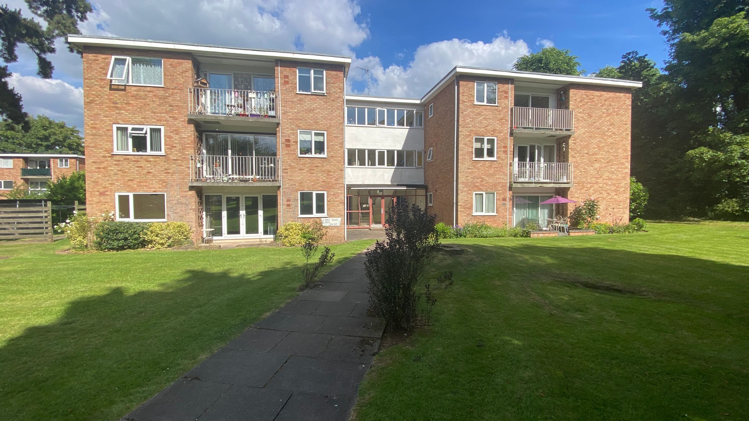 2 bed flat for sale in Holt Court, Halifax Close, Allesley CV5 Zoopla
