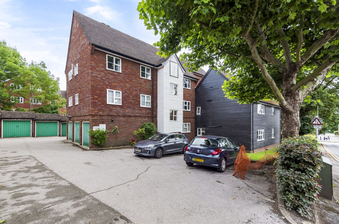 Langdale Lodge, Parsonage Road, Rickmansworth, Hertfordshire WD3