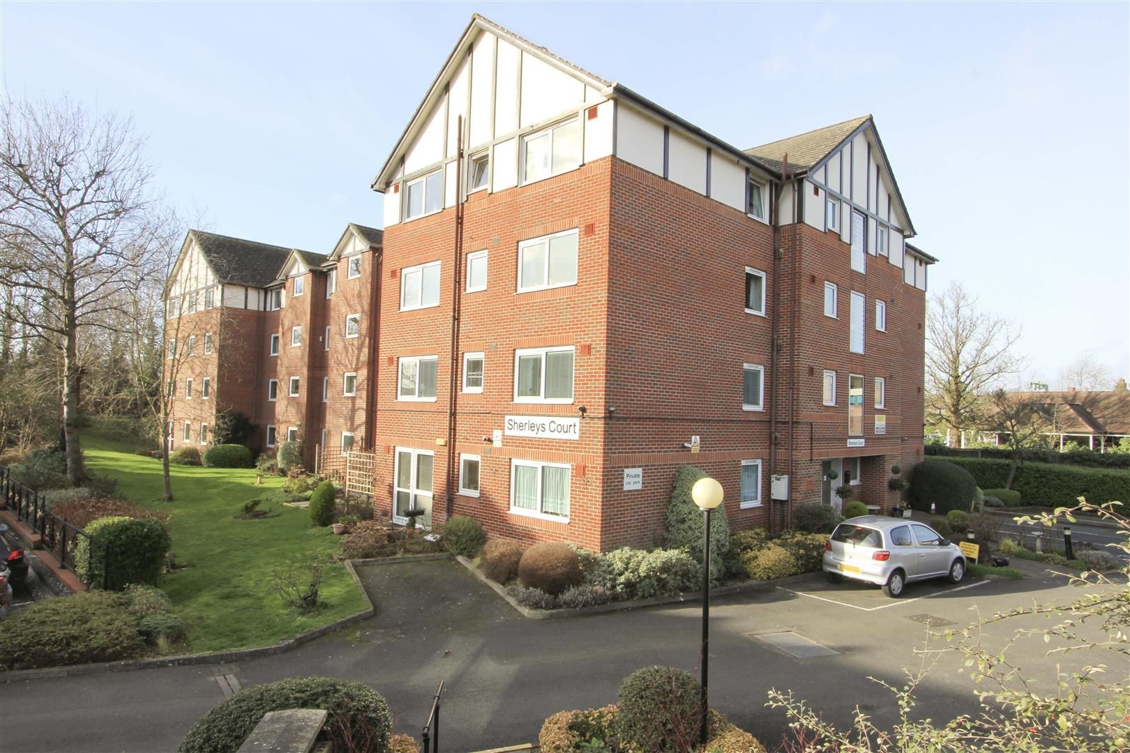 1 bed flat for sale in Wood Lane, Ruislip HA4 Zoopla