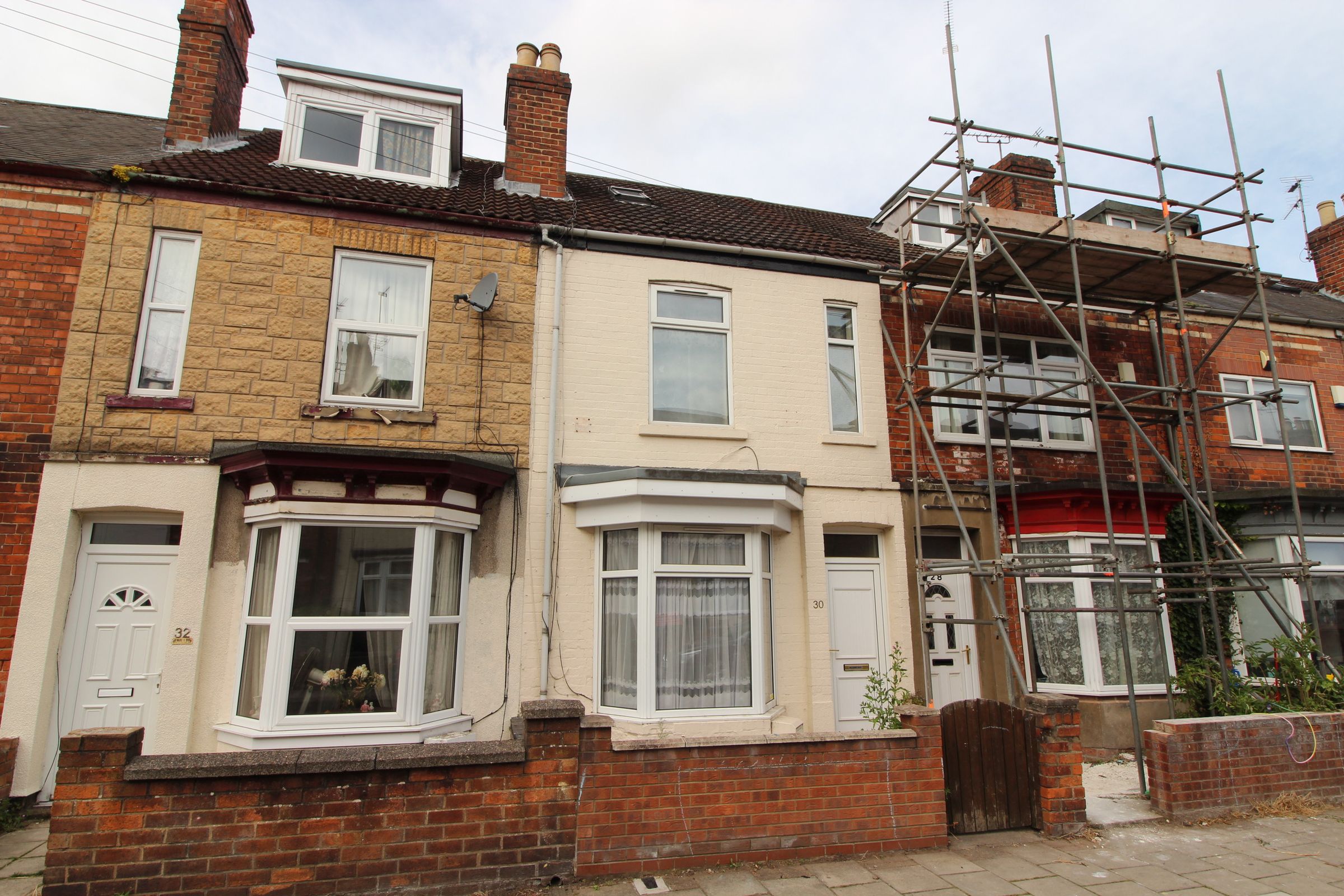 2 bed terraced house for sale in Gordon Street, Gainsborough DN21 Zoopla