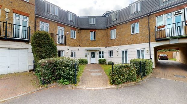 Elizabeth Gardens, Worple Road, Isleworth TW7  