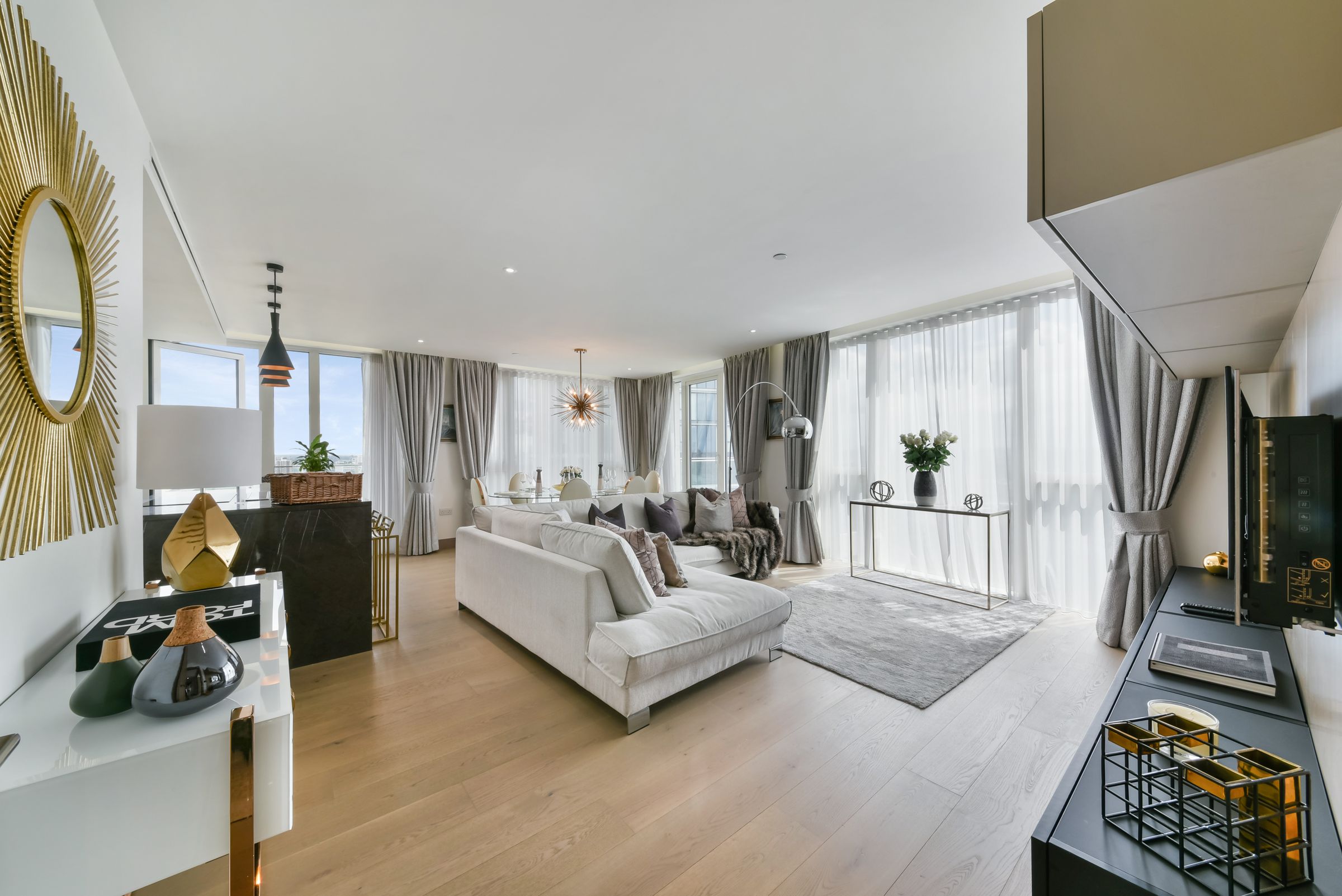 3 bed flat to rent in Admiralty House, Vaughan Way, London E1W Zoopla