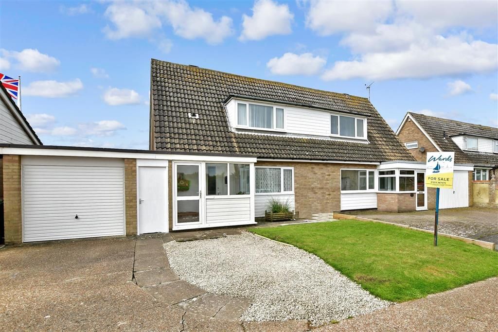 2 bed semidetached house for sale in Tartane Lane, Dymchurch, Kent