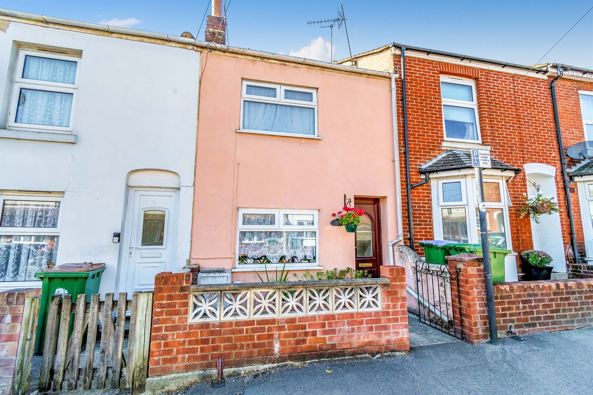 2 bed terraced house for sale in Earls Road, Inner Avenue, Southampton SO14 Zoopla
