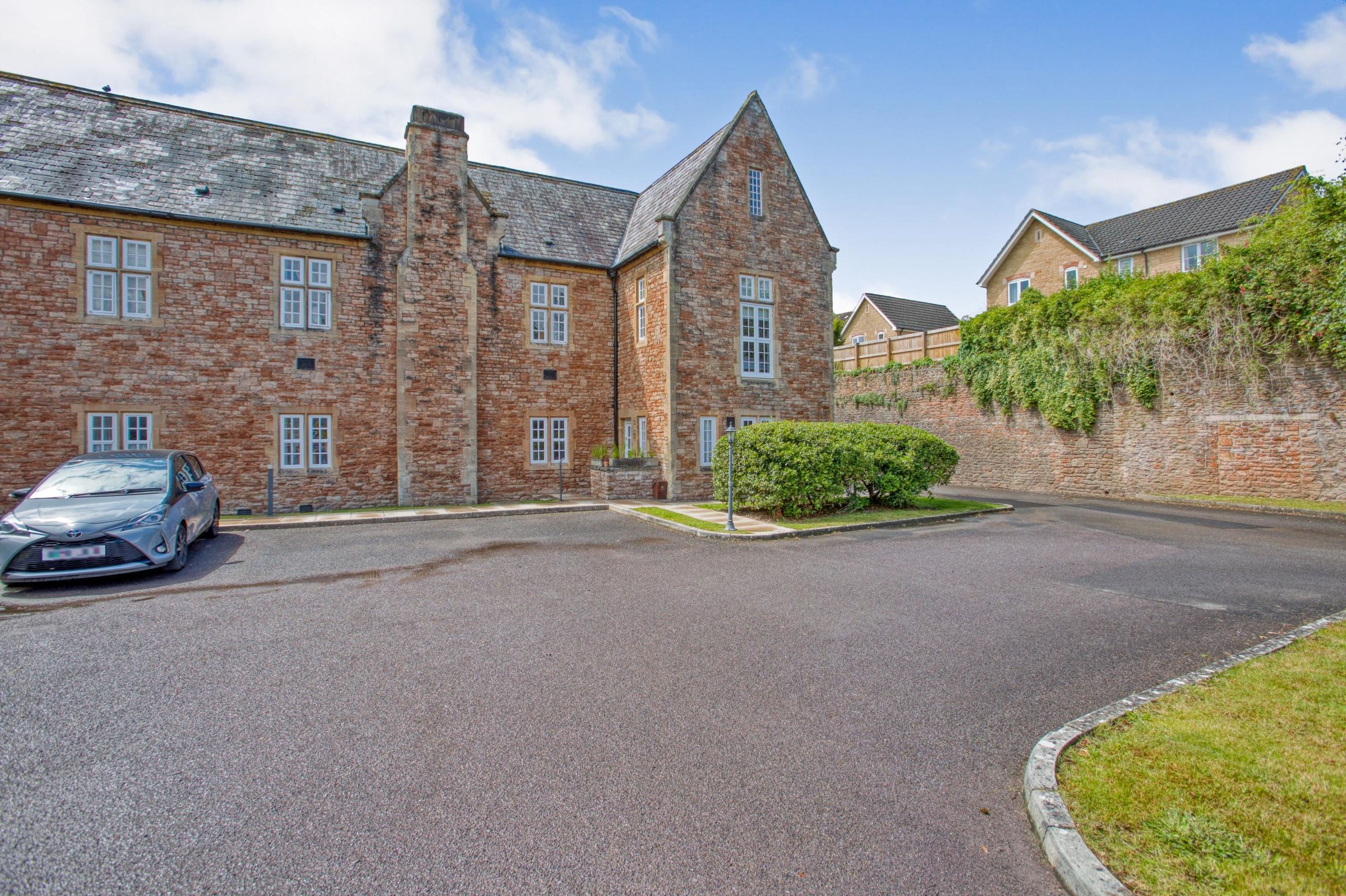 3 bed end terrace house for sale in East Court, Wells BA5 Zoopla