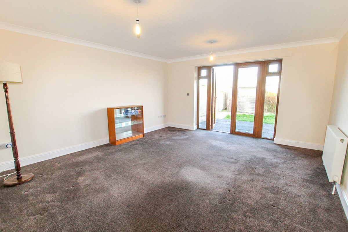 2 bed bungalow for sale in Coventry Gardens, Herne Bay CT6 Zoopla
