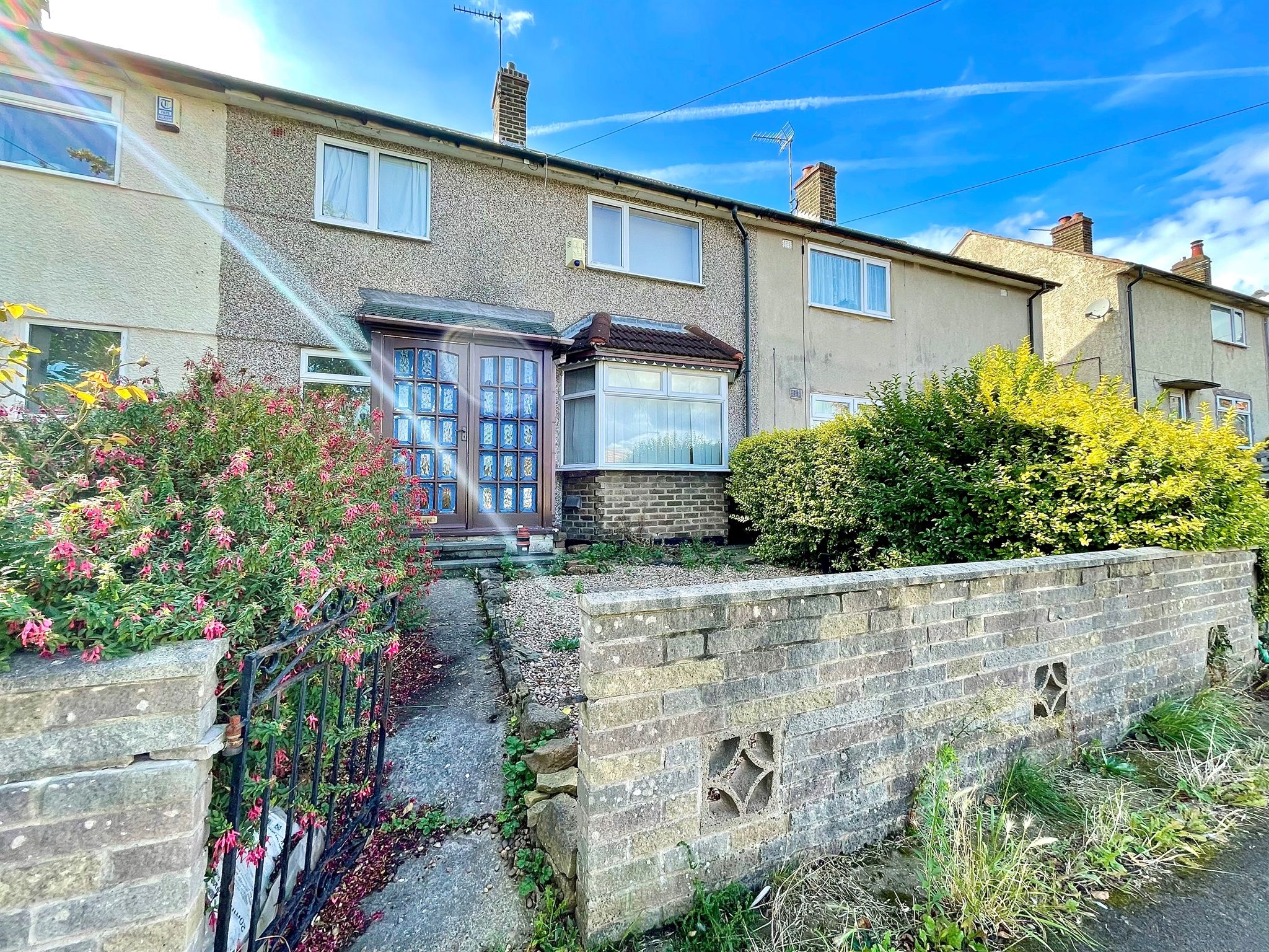 3 bed terraced house for sale in Phoenix Avenue, Gedling, Nottingham