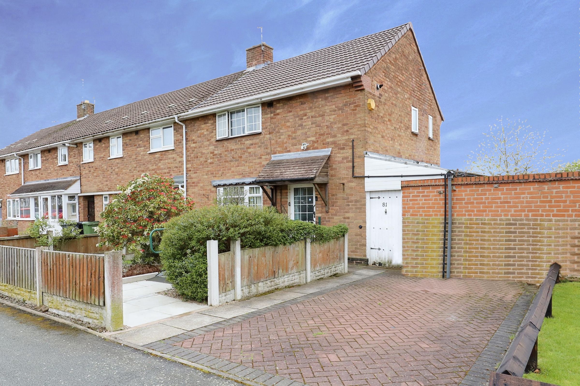 2 bed end terrace house for sale in Merrick Road, Wolverhampton WV11 Zoopla