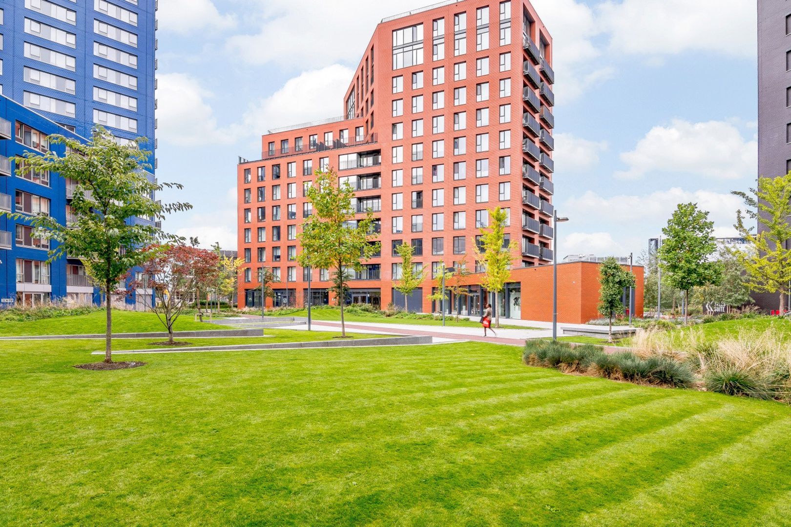 15 Botanic Square, London E14  