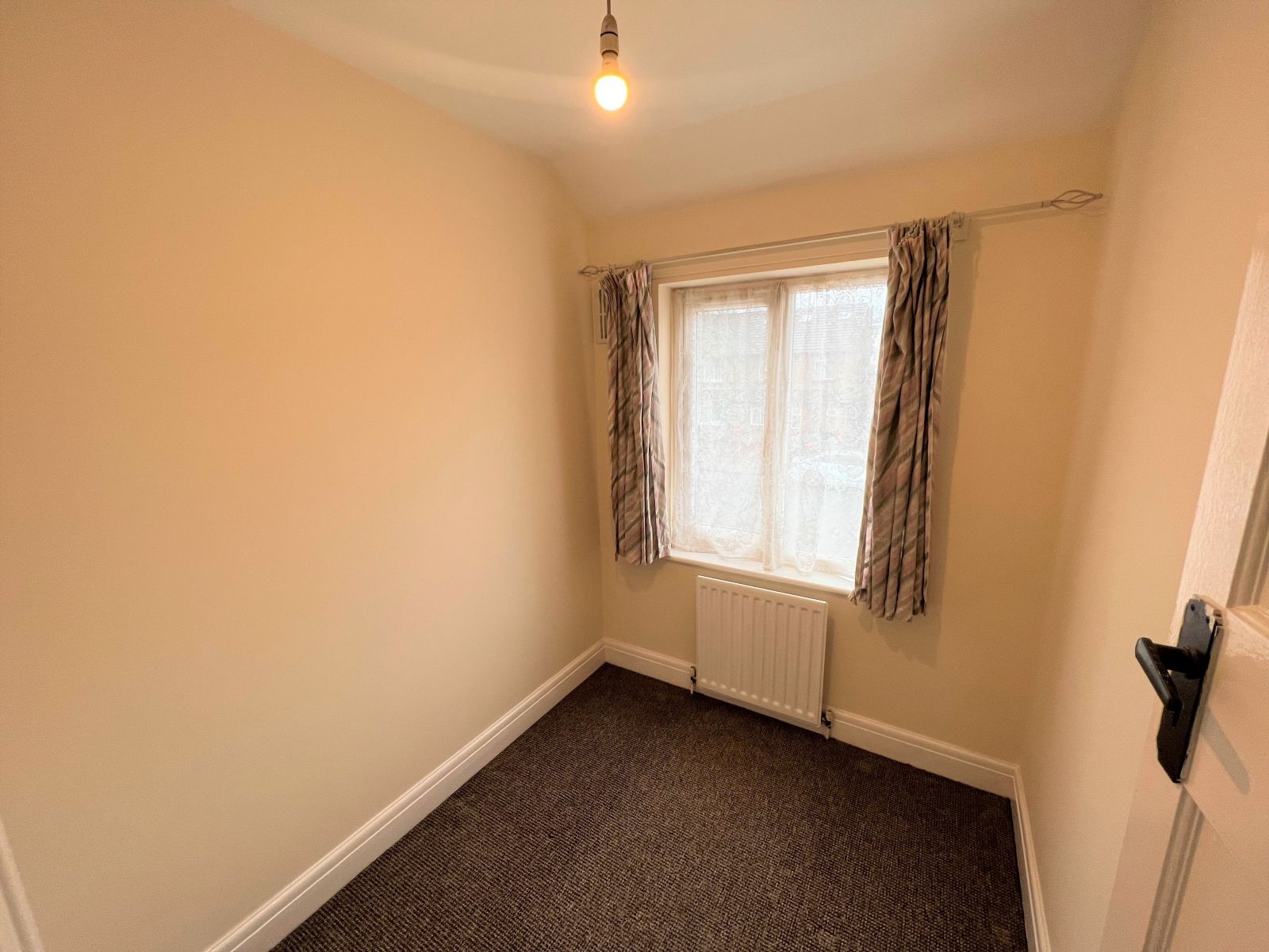 4 bed terraced house to rent in Botwell Lane, Hayes UB3 Zoopla