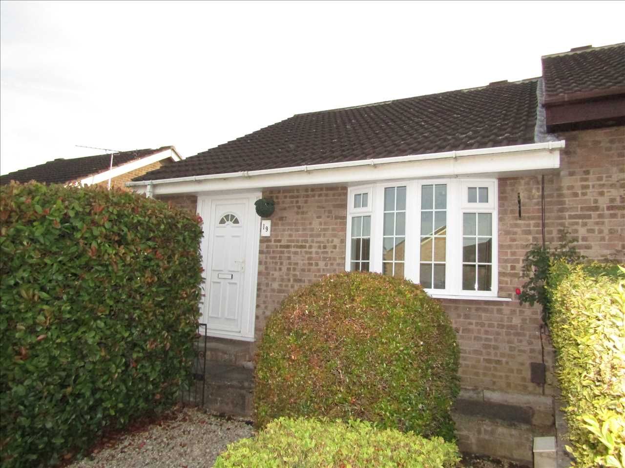 2 bed semidetached bungalow for sale in Lambourne Rise, Bottesford