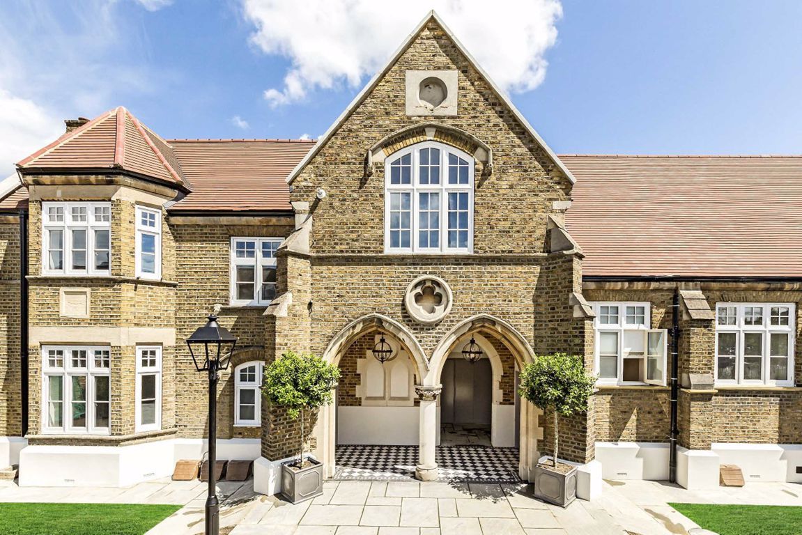 2 bed flat to rent in Ewell Road, Surbiton KT6 Zoopla