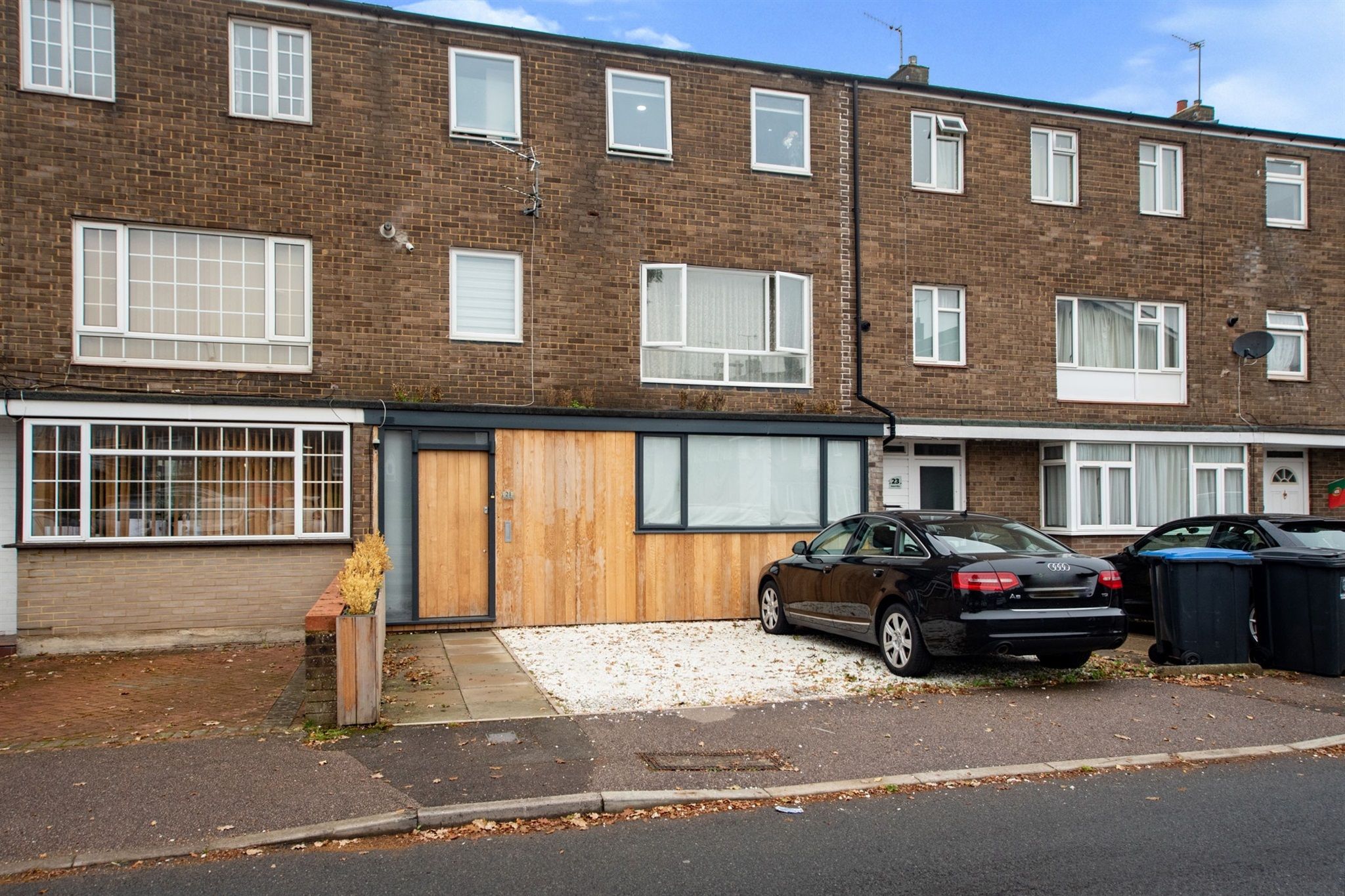 4 bed terraced house for sale in Saturn Way, Hemel Hempstead HP2 Zoopla