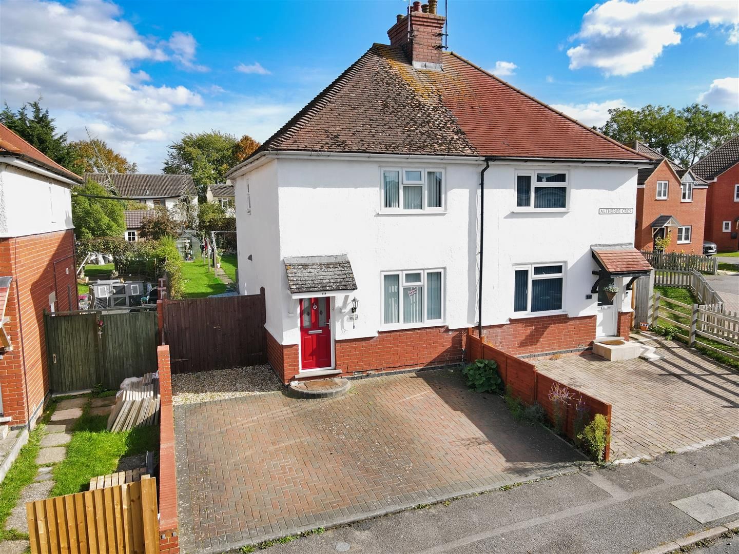 3 bed semidetached house for sale in Althorpe Crescent, Bradville