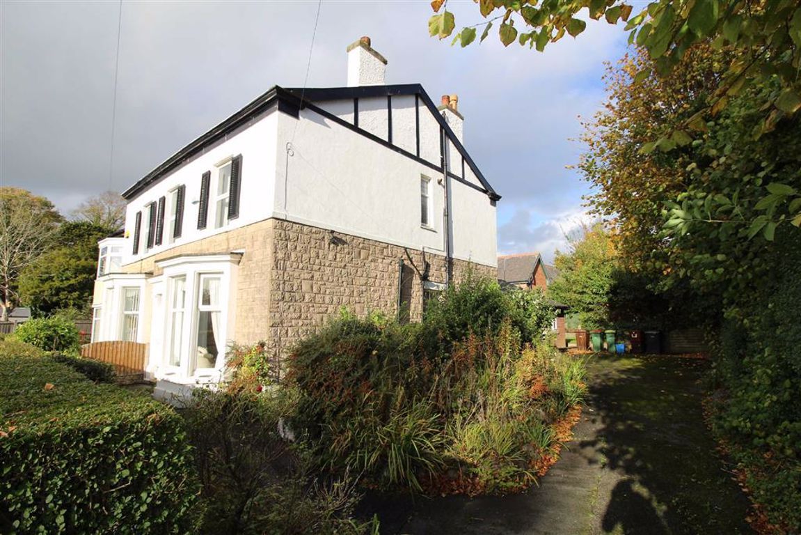 3 bed semidetached house for sale in Tulketh Road, AshtonOnRibble
