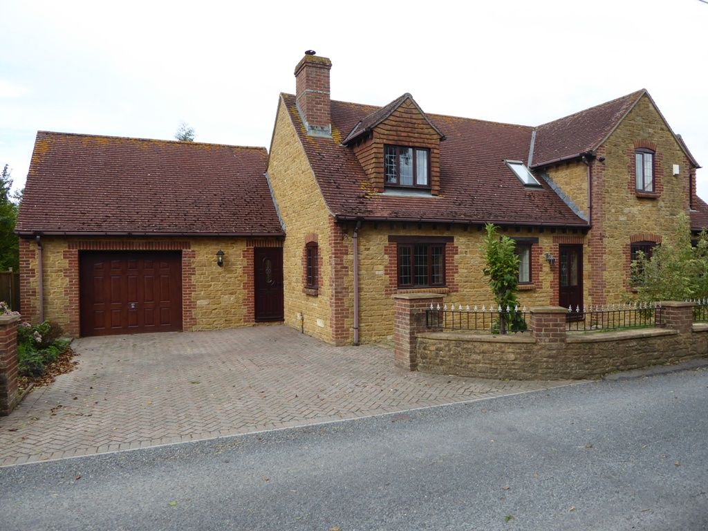 3 bed detached house to rent in Yeovil Marsh, Yeovil BA21 Zoopla