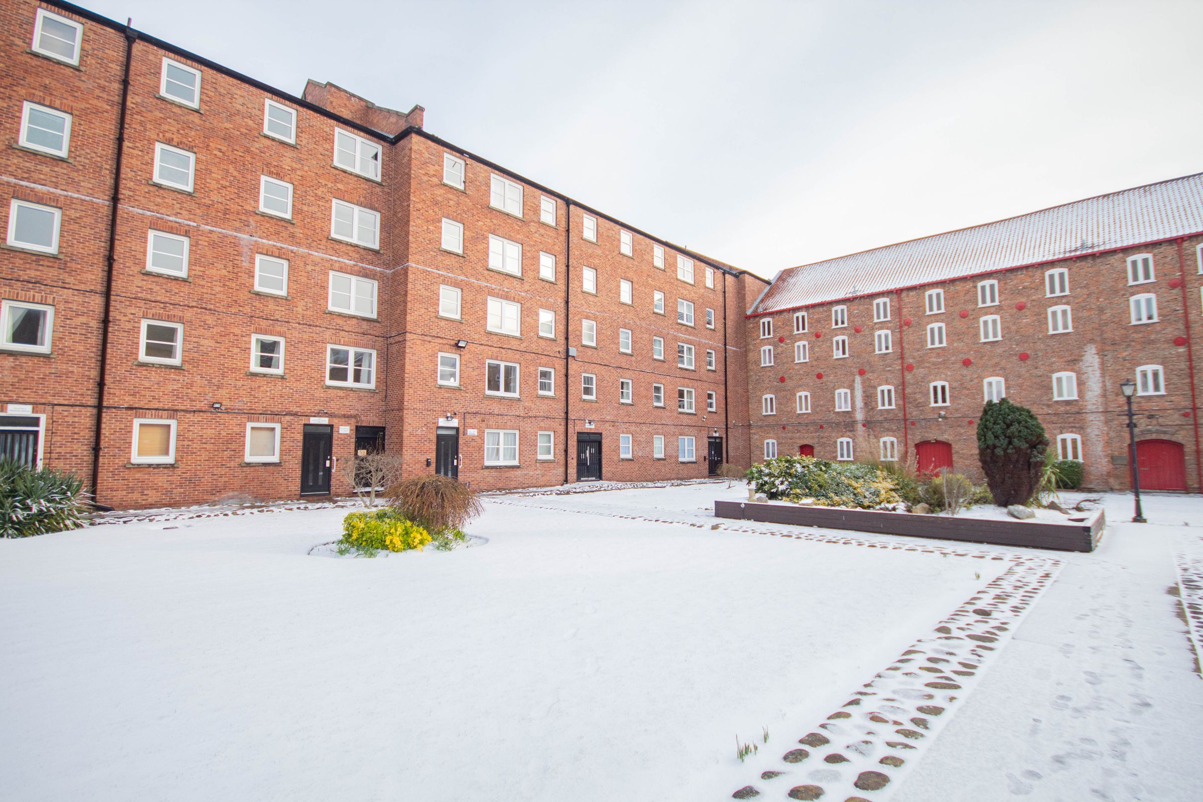 Studio to rent in High Street, Hull HU1 Zoopla