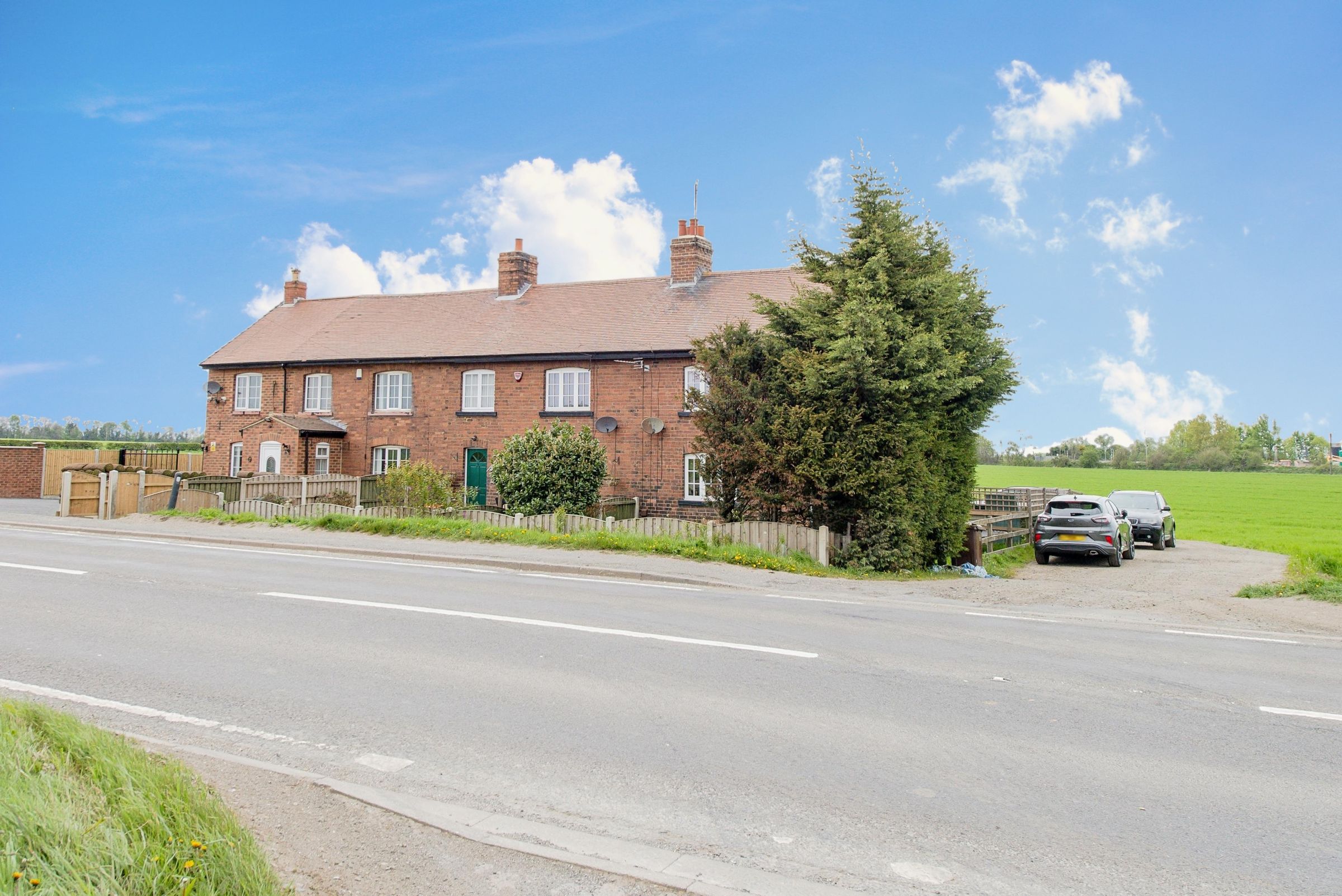 3 bed terraced house for sale in Warren House Cottages, Peckfield