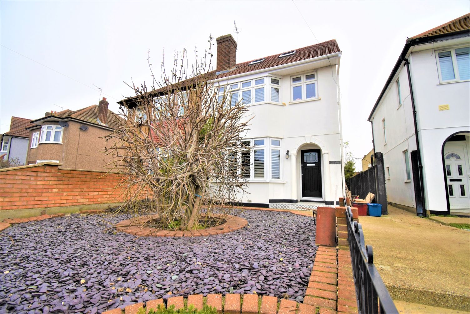4 bed semidetached house for sale in Brook Street, Erith DA8 Zoopla