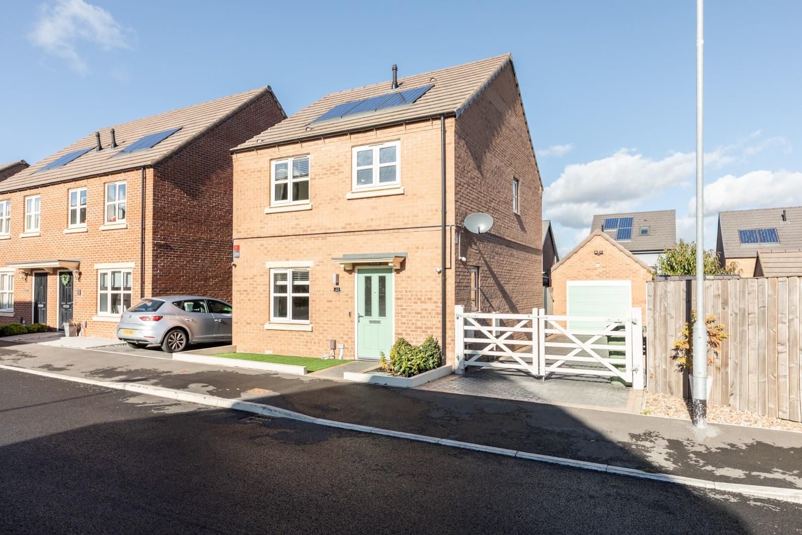 3 bed property for sale in Swift Way, Castleford WF10 Zoopla
