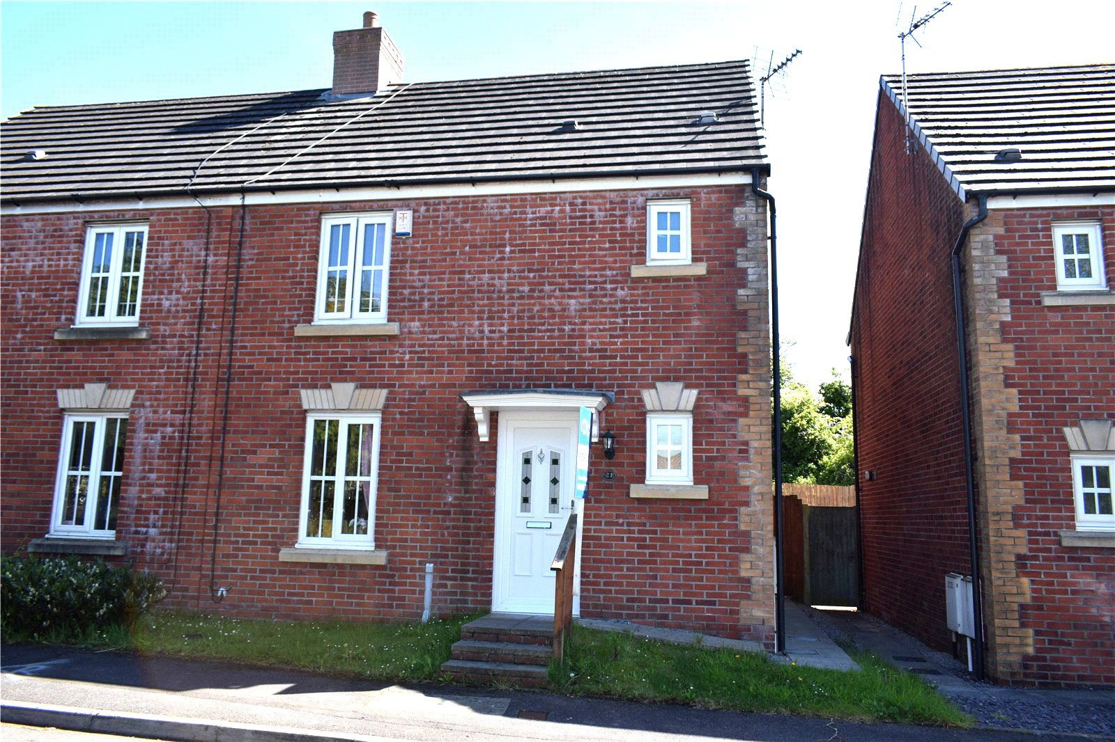 3 bed semidetached house for sale in Heol Y Cwrt, North Cornelly