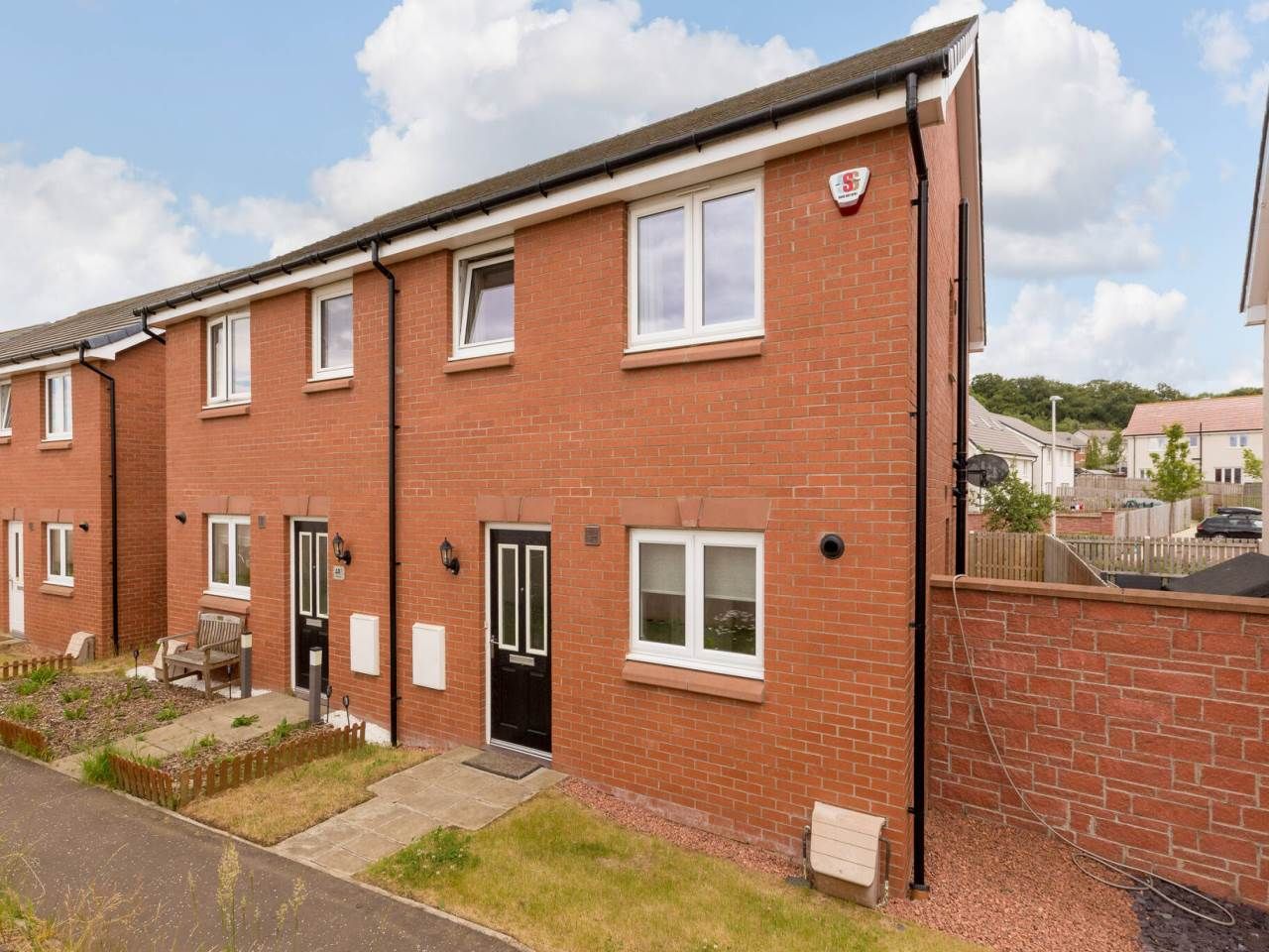 3 bed semidetached house for sale in Station View, Winchburgh