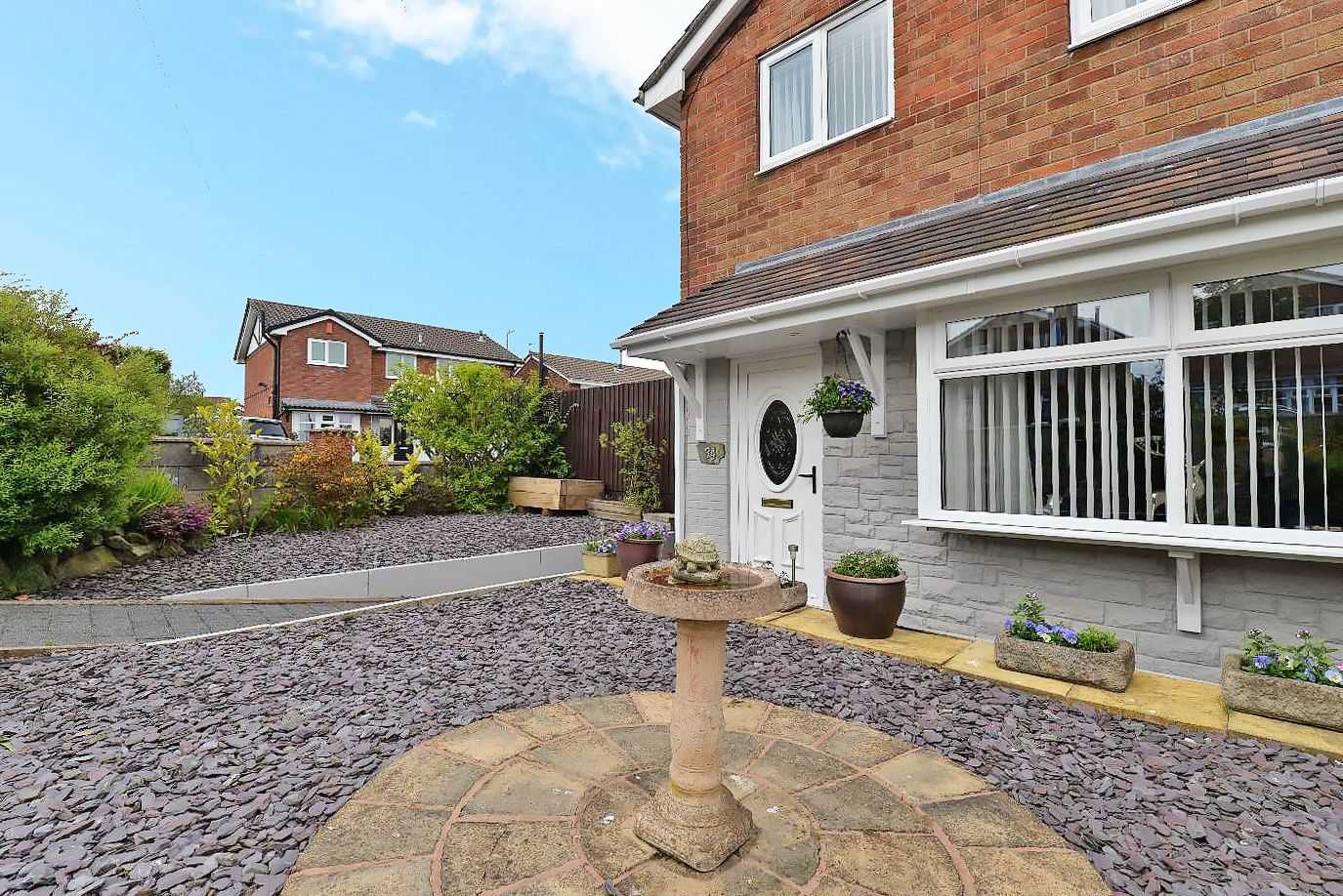3 bed detached house for sale in Shrewsbury Drive, Chesterton