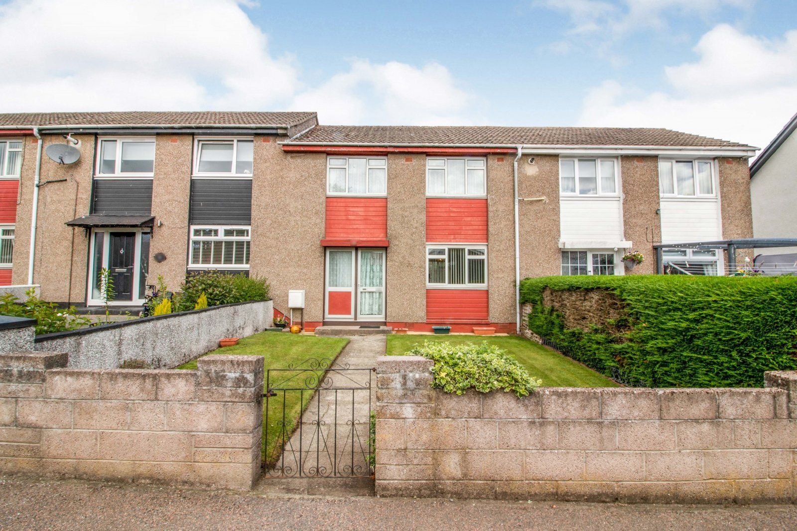 Colonsay Terrace, Dundee, Angus DD4  