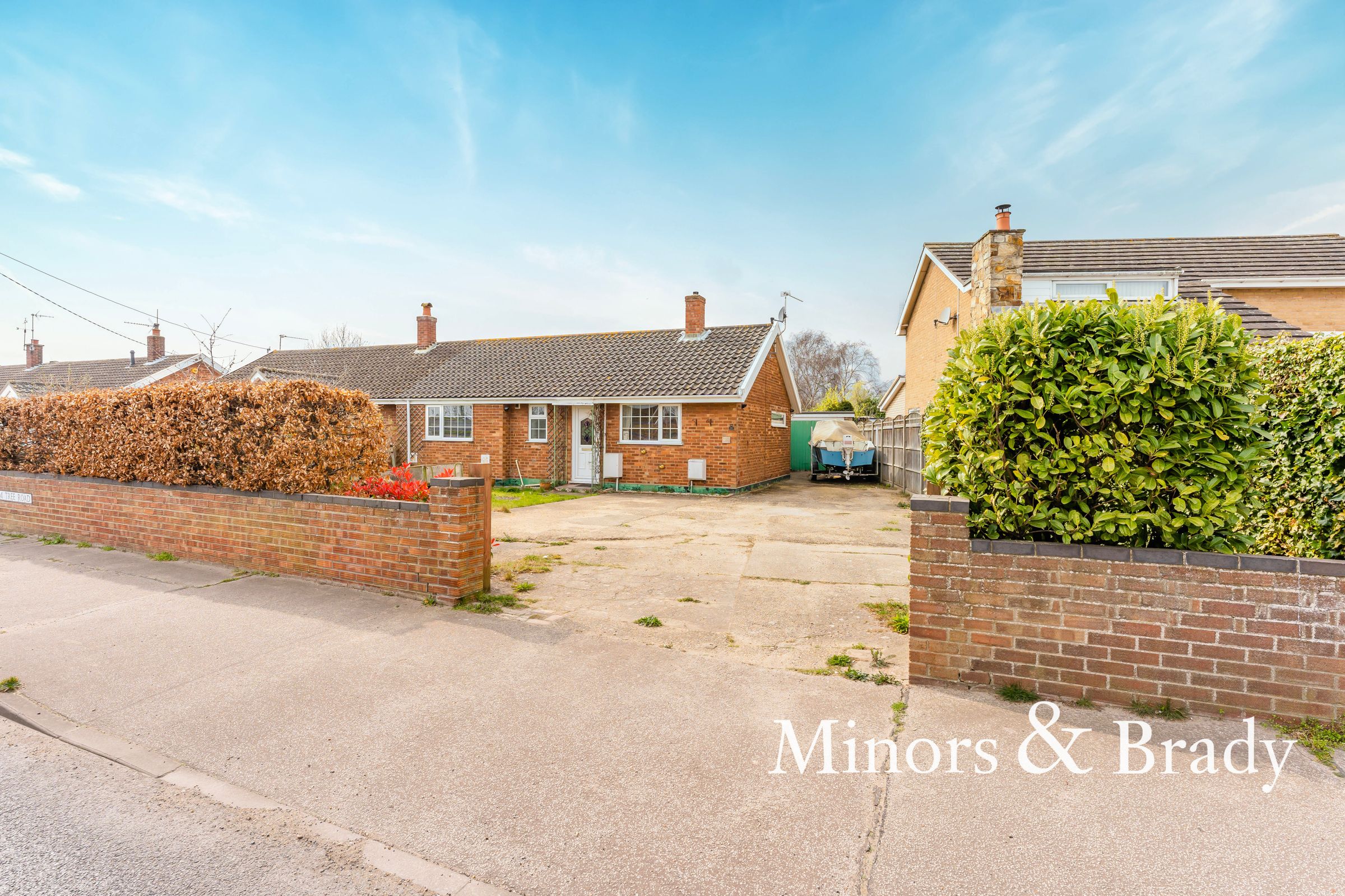 3 bed semidetached bungalow for sale in Elm Tree Road, Carlton