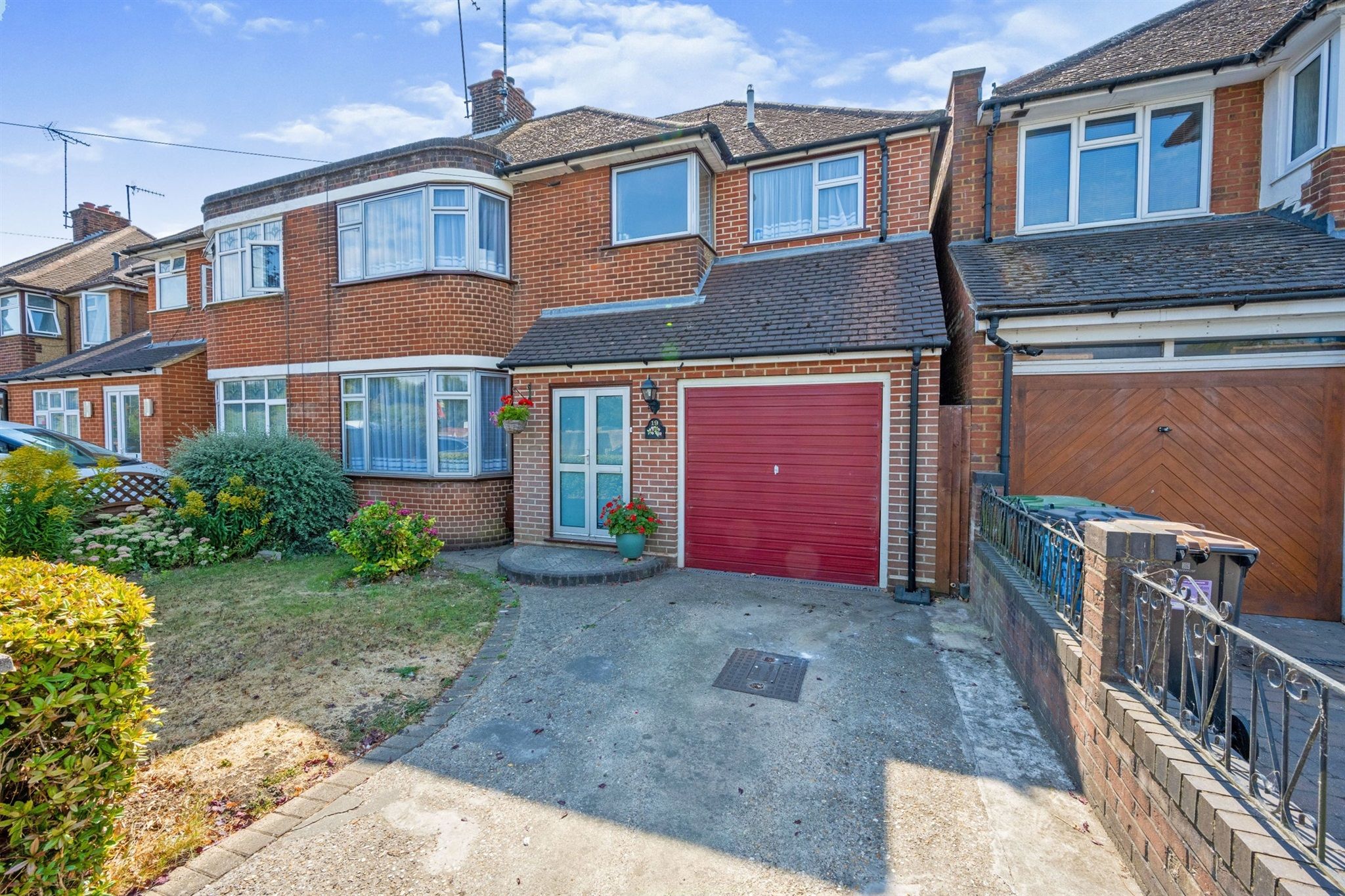 4 bed semidetached house for sale in Riddy Lane, Luton LU3 Zoopla