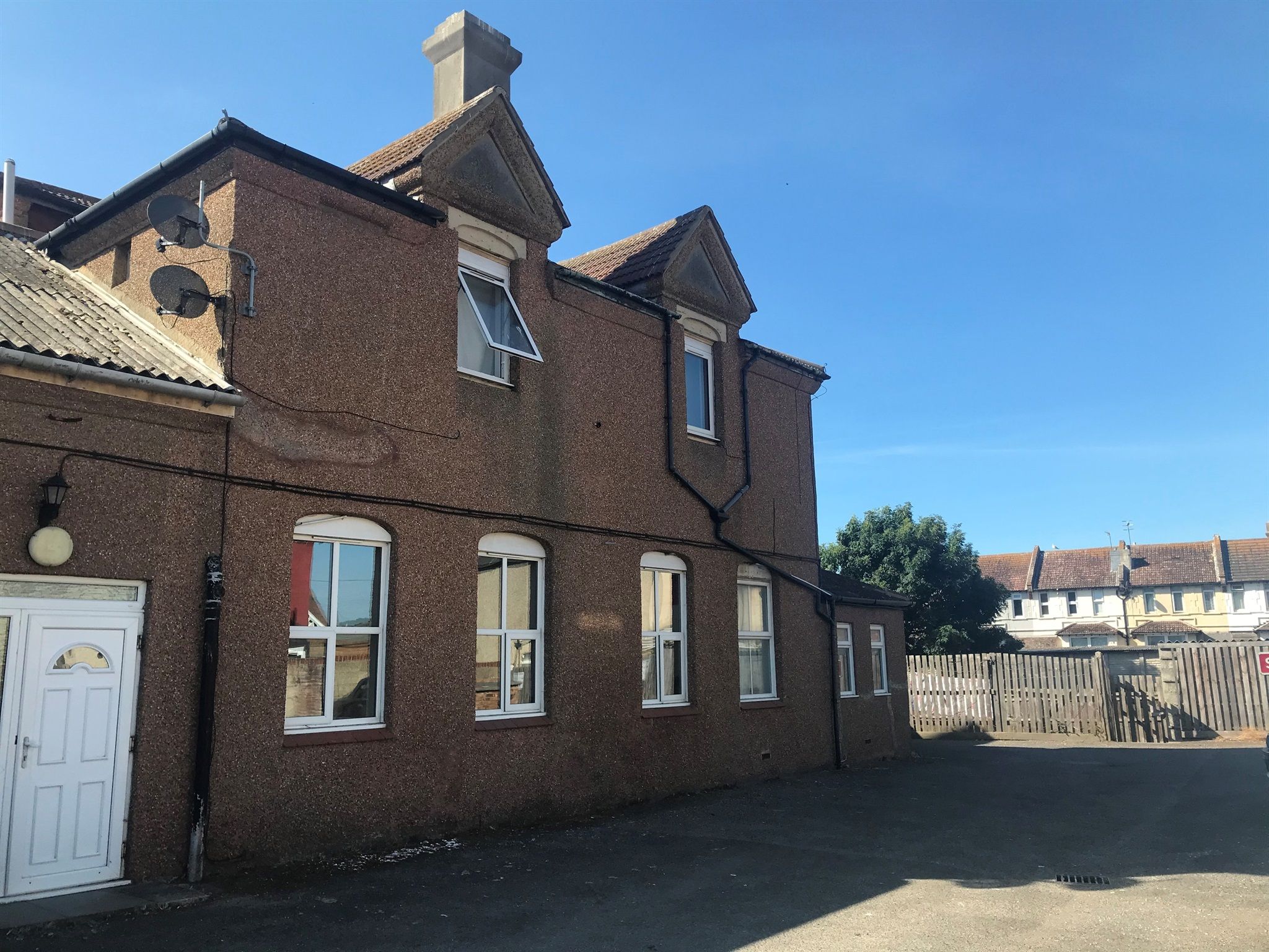 1 bed flat for sale in Bexhill Road, St. LeonardsOnSea TN38 Zoopla