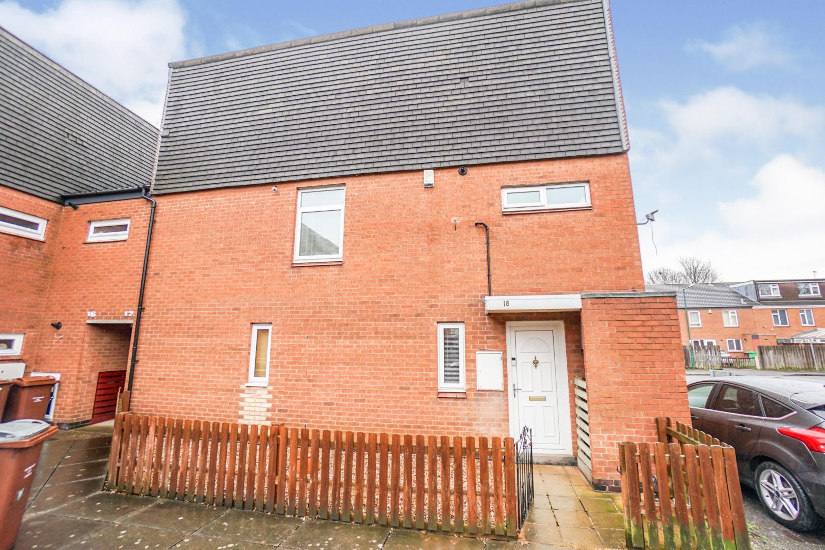 Phoenix Close, The Meadows NG2