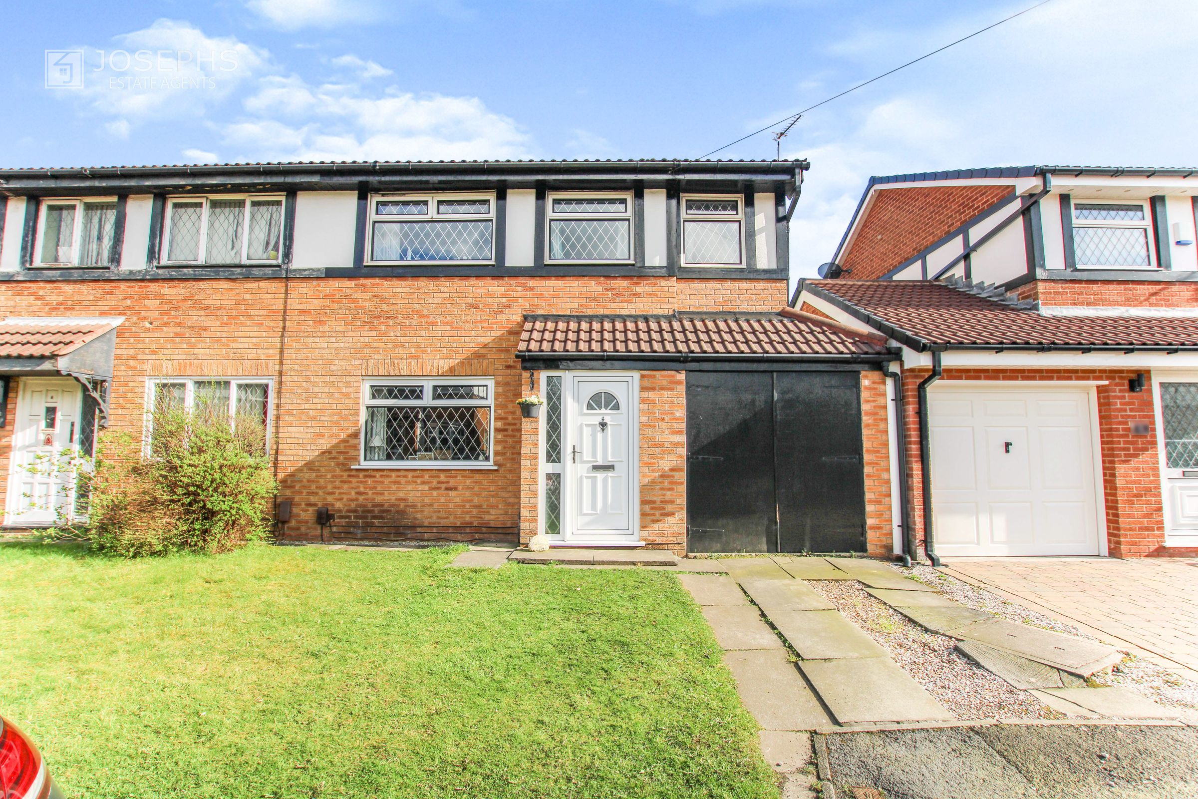 4 bed semidetached house for sale in The Sheddings, Bolton BL3 Zoopla