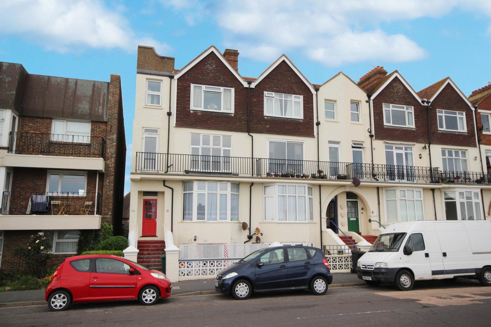 1 bed flat to rent in South Terrace, Littlehampton, West Sussex BN17