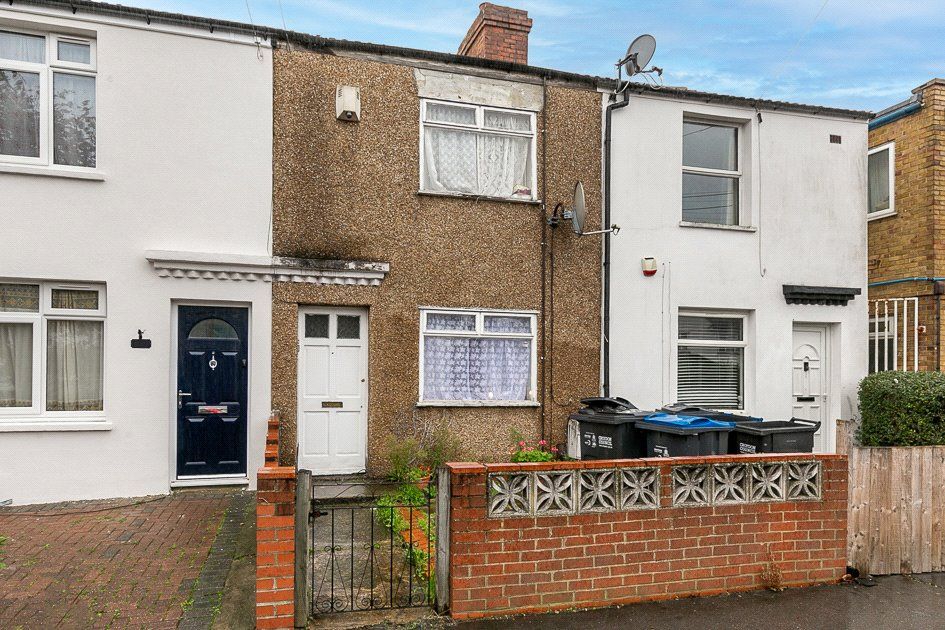 2 bed terraced house for sale in Parchmore Road, Thornton Heath, Surrey