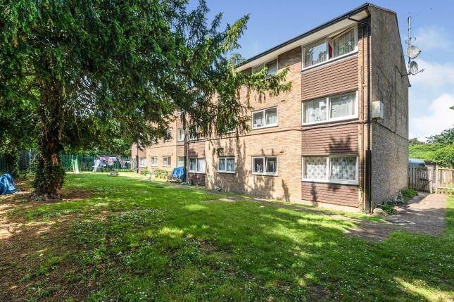 Holywell Court, Trinity Road, Luton, Bedfordshire LU3  