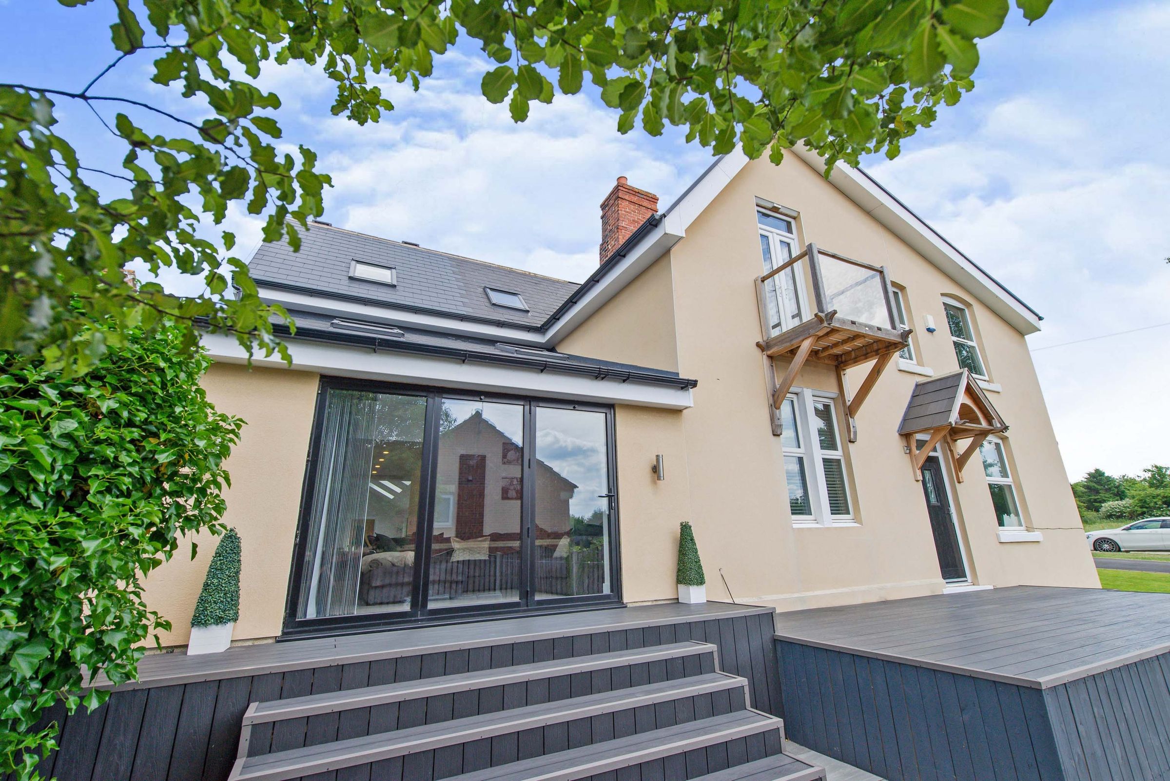 5 bed detached house for sale in Wood Lane, Castleford, West Yorkshire