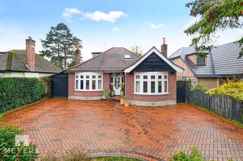 5 bed detached house for sale in Hurn Way, Christchurch BH23 Zoopla
