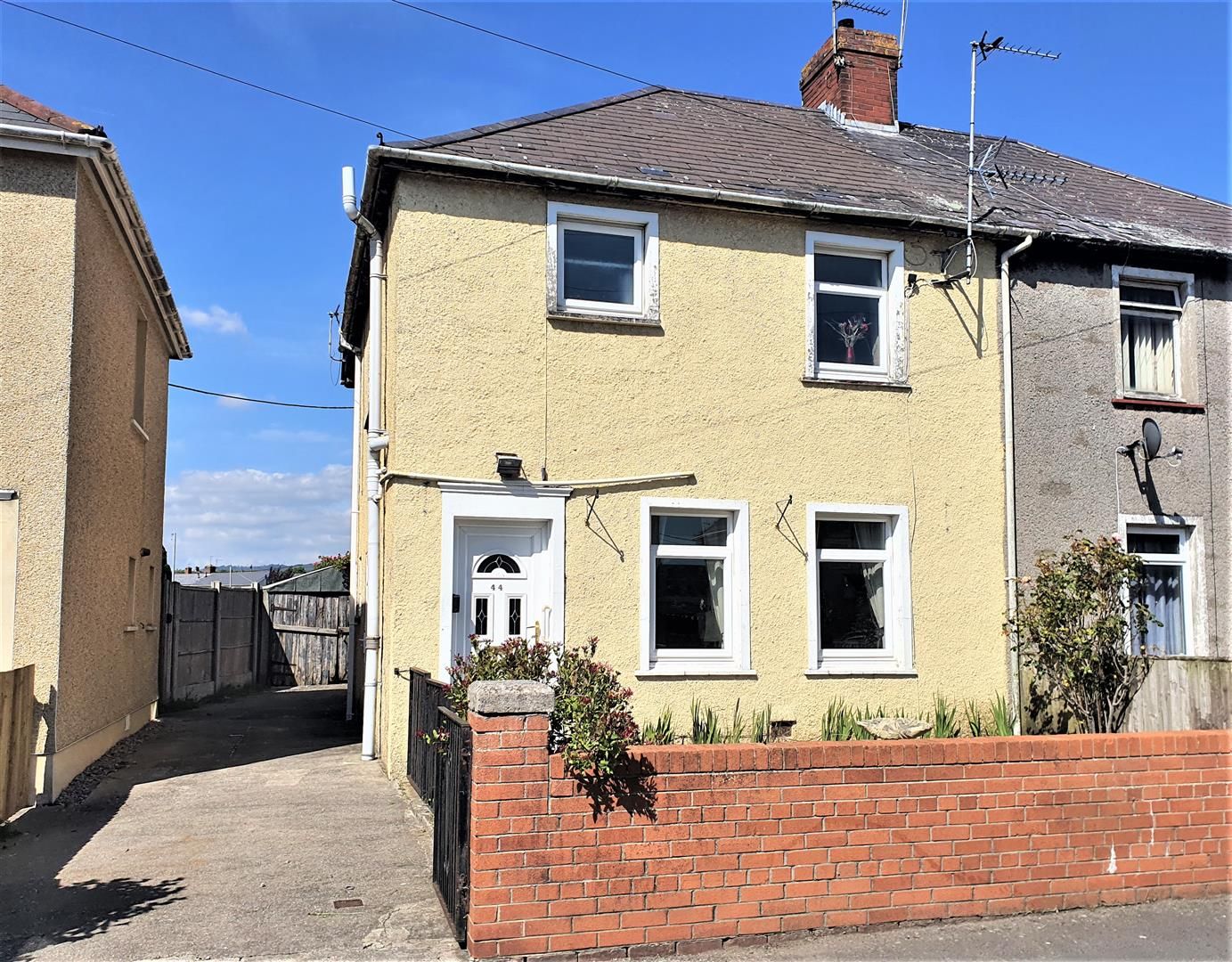 3 bed semidetached house for sale in Beach Road, Pyle, Bridgend CF33