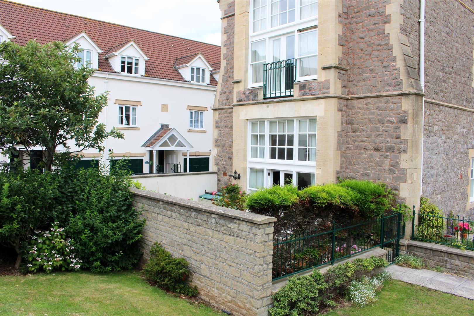 2 bed flat for sale in Royal Court, Royal Sands, WestonSuperMare BS23