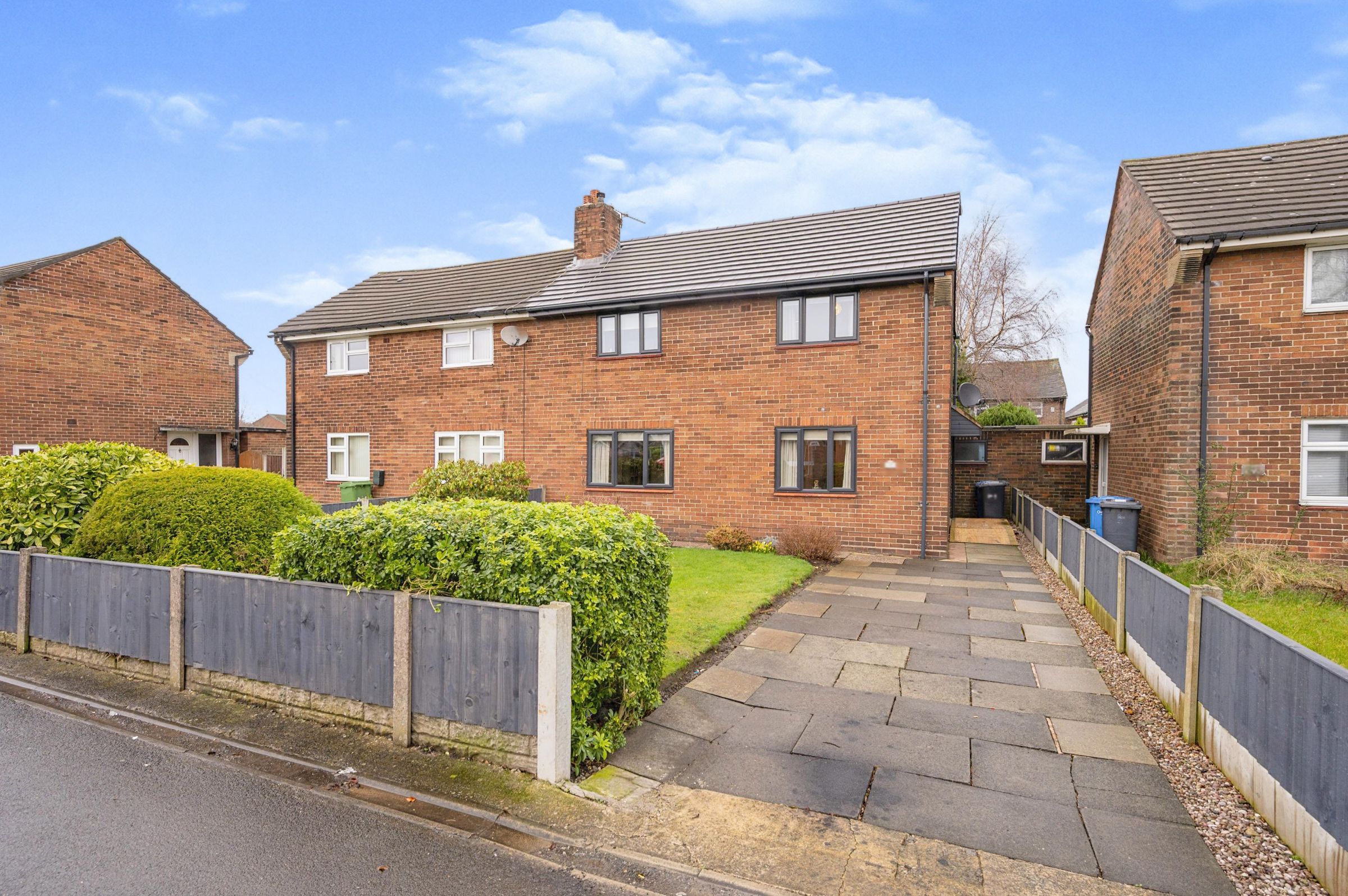 3 bed semidetached house for sale in Park Road, Great Sankey