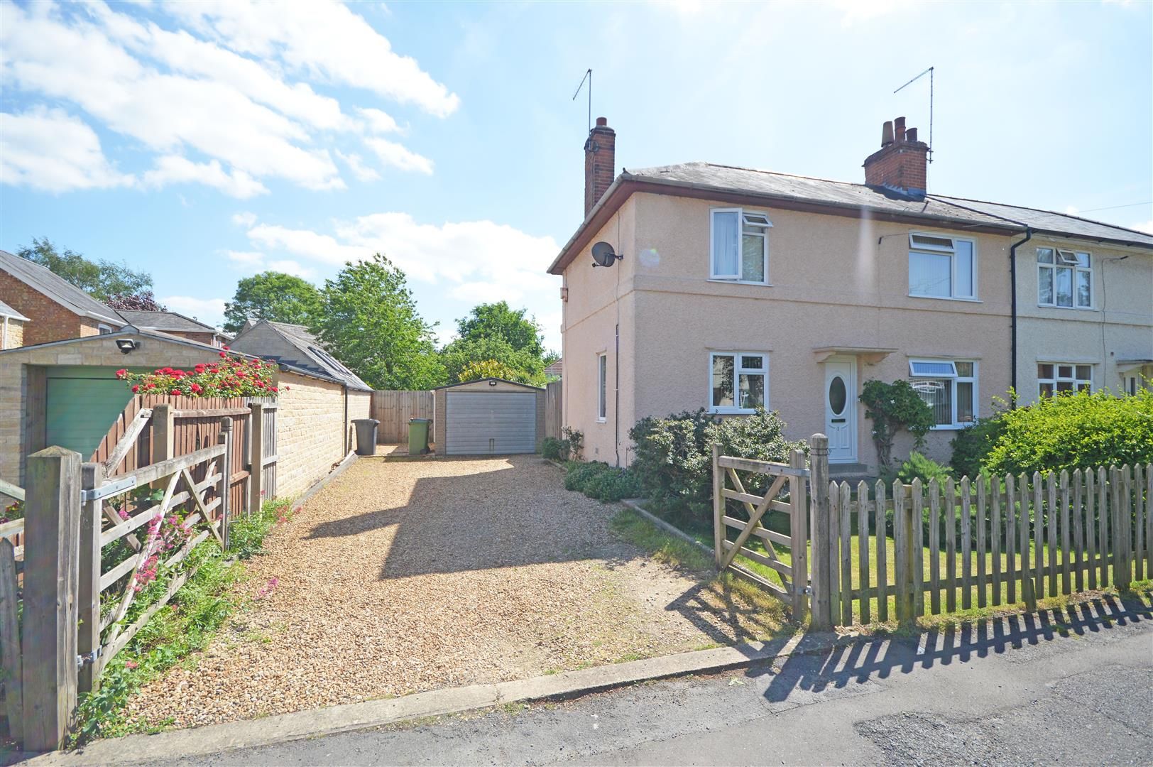 3 bed semidetached house for sale in Glebe Avenue, Orton Waterville, Peterborough PE2 Zoopla