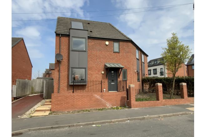 Fourth Avenue, Wolverhampton, West Midlands WV10  